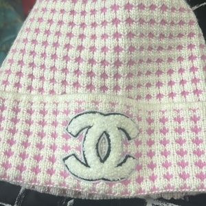 Meet your Posher, Nadira